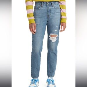 NWT Levi’s Premium Wedgie Icon Ankle Jeans in Athens Asleep Medium Wash Size 31